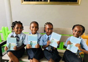 WONDER, A WONDERFUL BOOK!